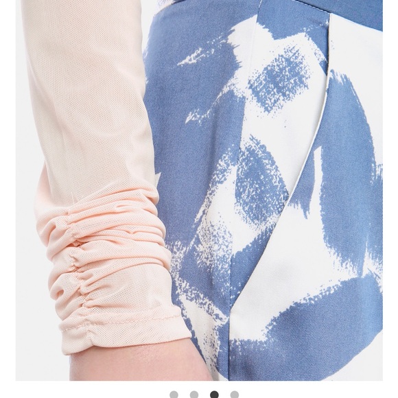 AQ/AQ pink/nude mesh crop top - Picture 5 of 5